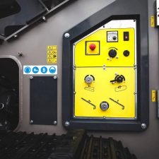 kompatto-5030-mobile-screener-close-up-12-komplet-north-america