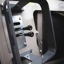 kompatto-5030-mobile-screener-close-up-2-komplet-north-america