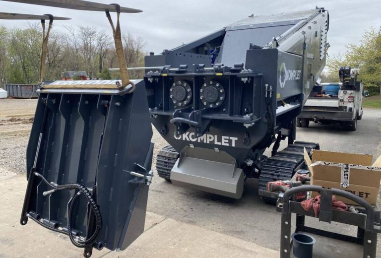 komplet-krokodile-rear-tilting-hopper-assembly-komplet-america